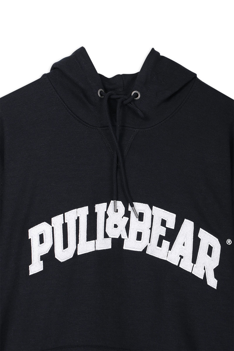 Pull and store bear black hoodie