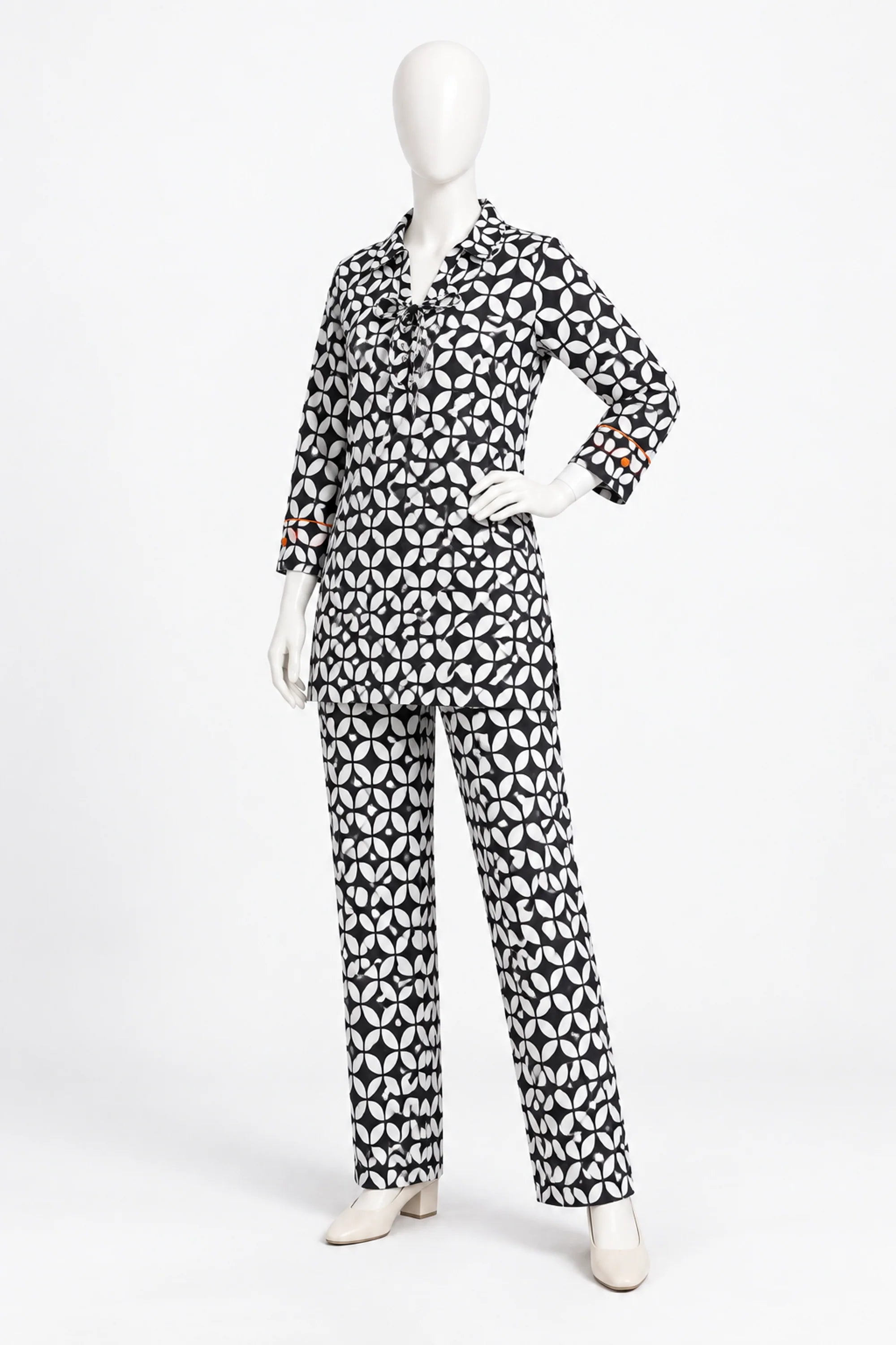 LAWN FUSION SUIT