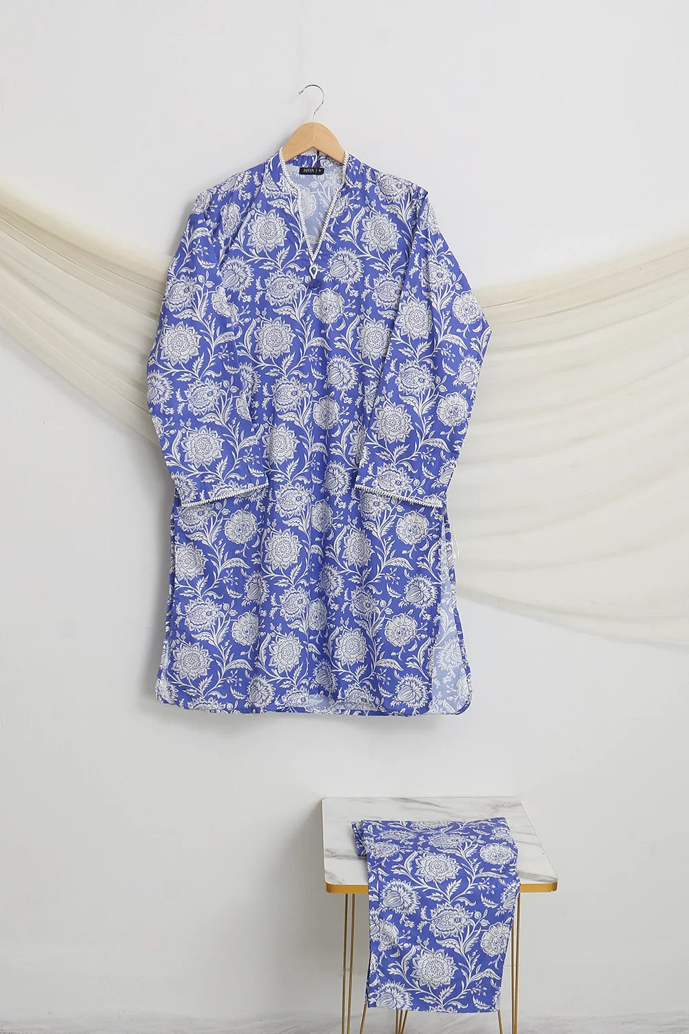 2 PIECE PRINTED LAWN SUIT