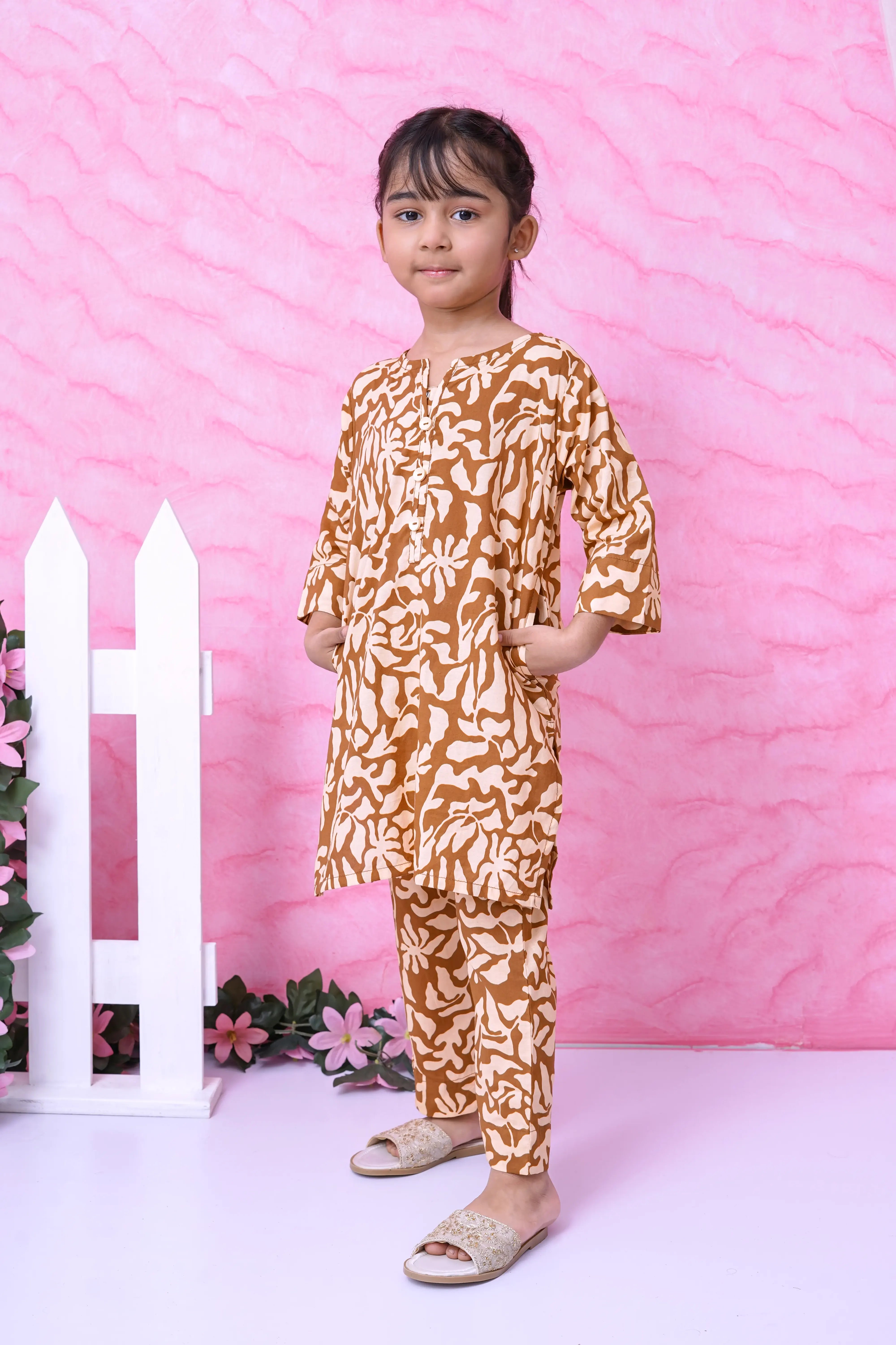 2 PIECE PRINTED LAWN SUIT
