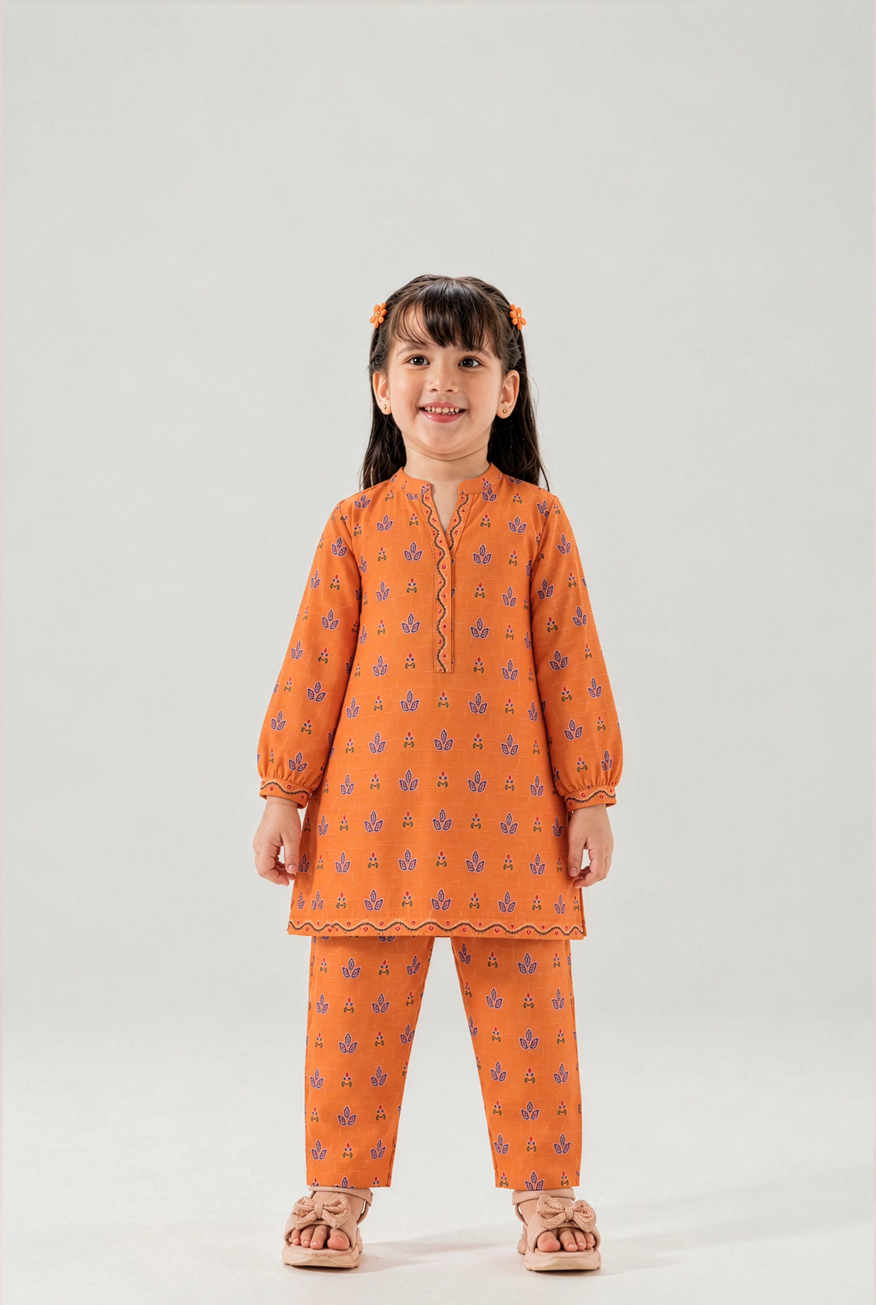 KHADDAR PRINTED SUIT