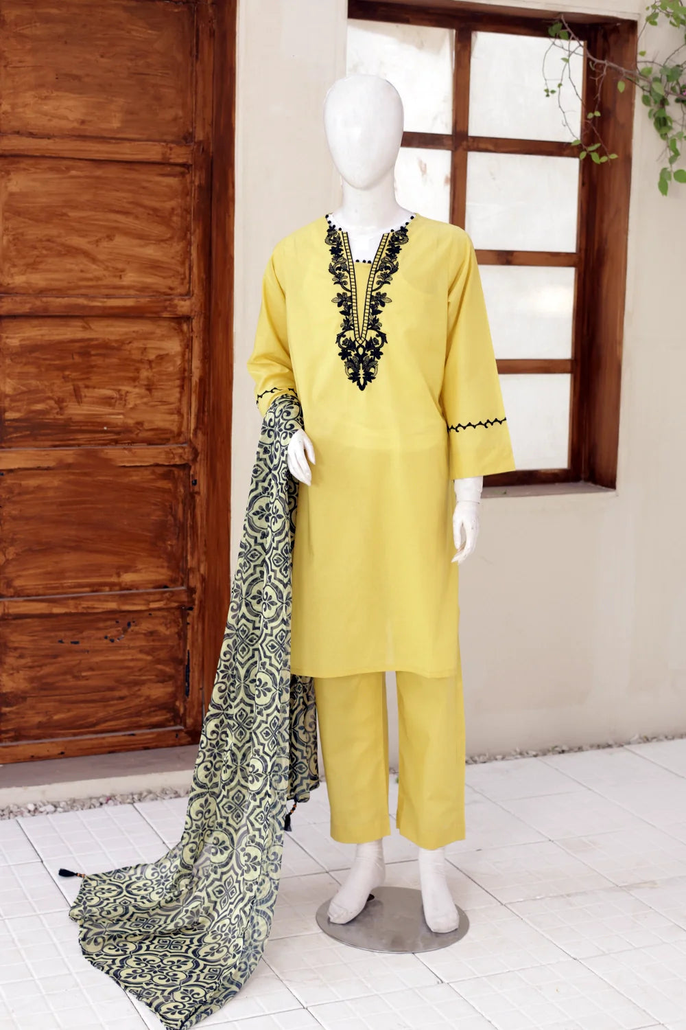 3 PIECE LAWN EMB SUITS