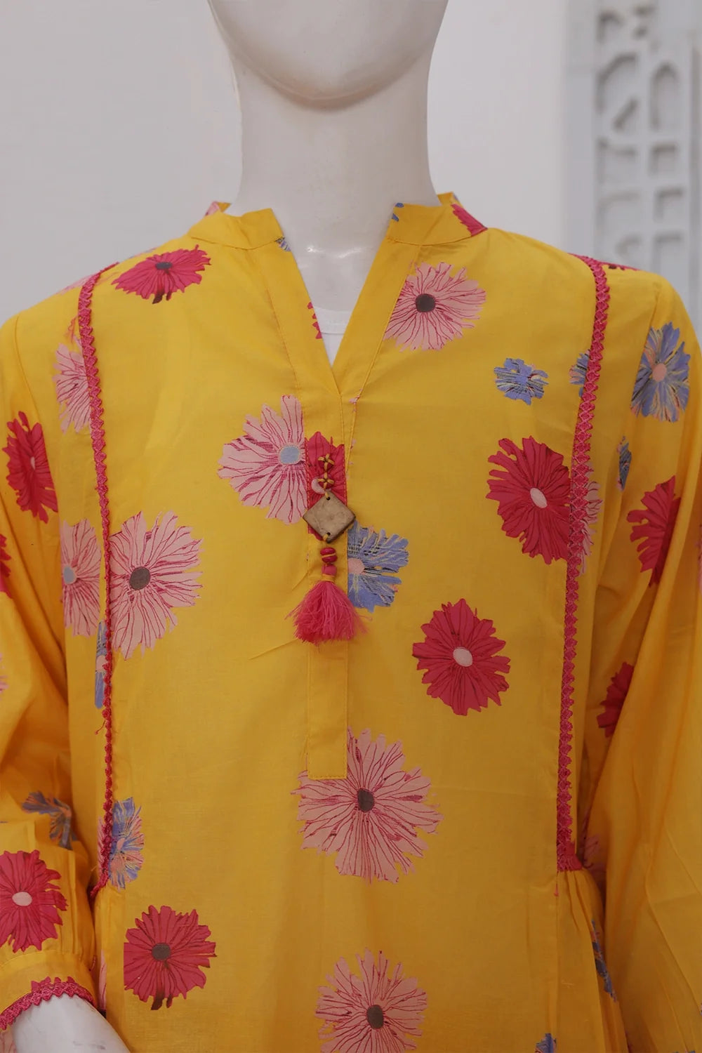2 PIECE PRINTED LAWN SUIT