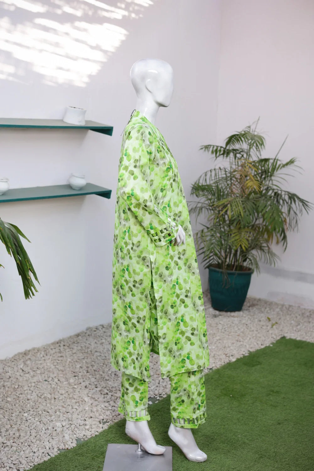 2 PIECE PRINTED LAWN SUIT