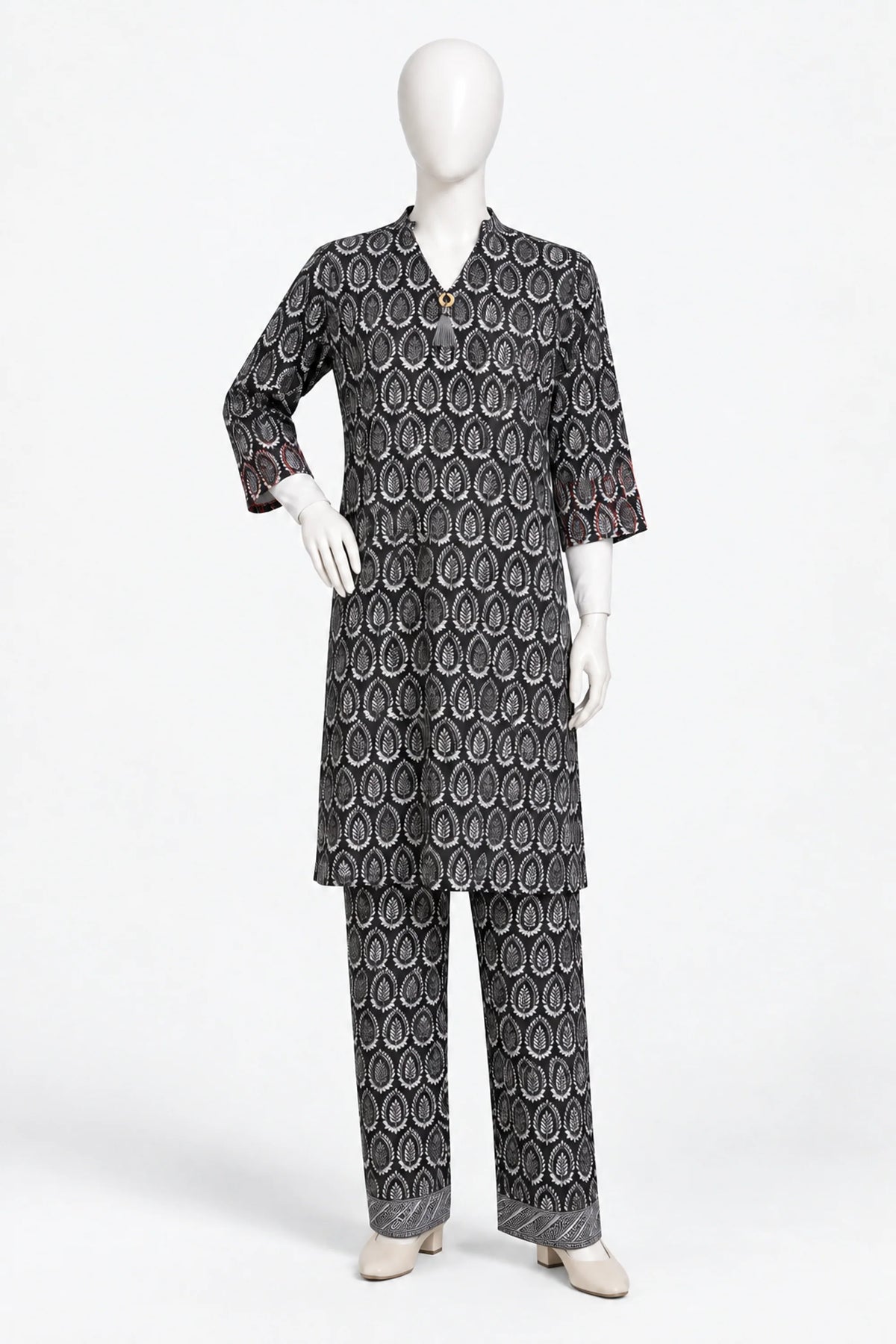 PRINTED KHADDAR SUIT
