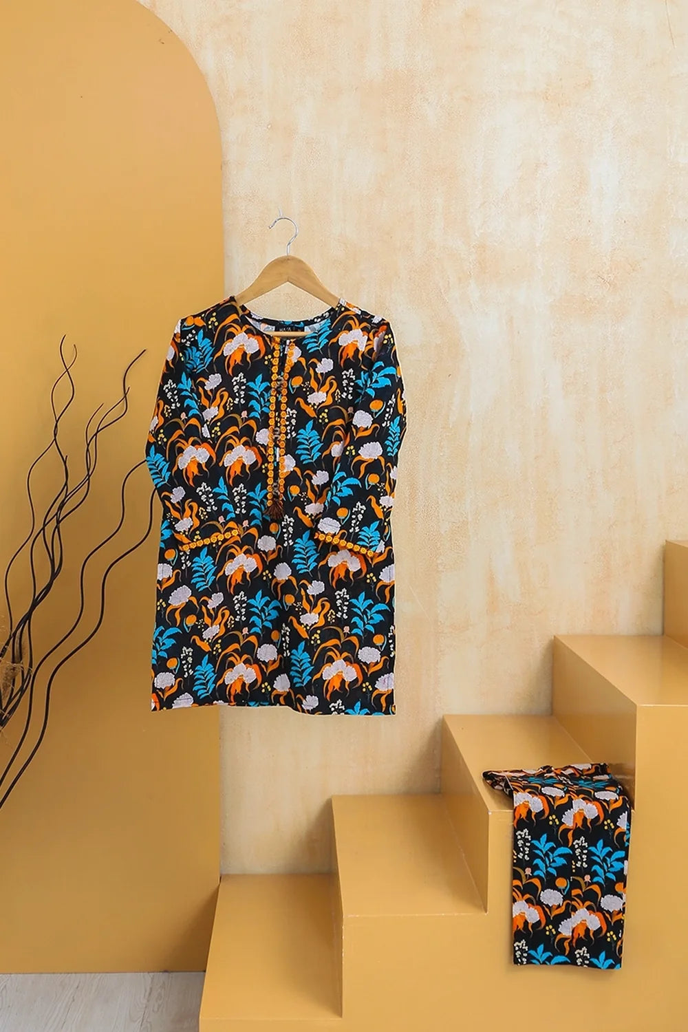 PRINTED KHADDAR SUIT