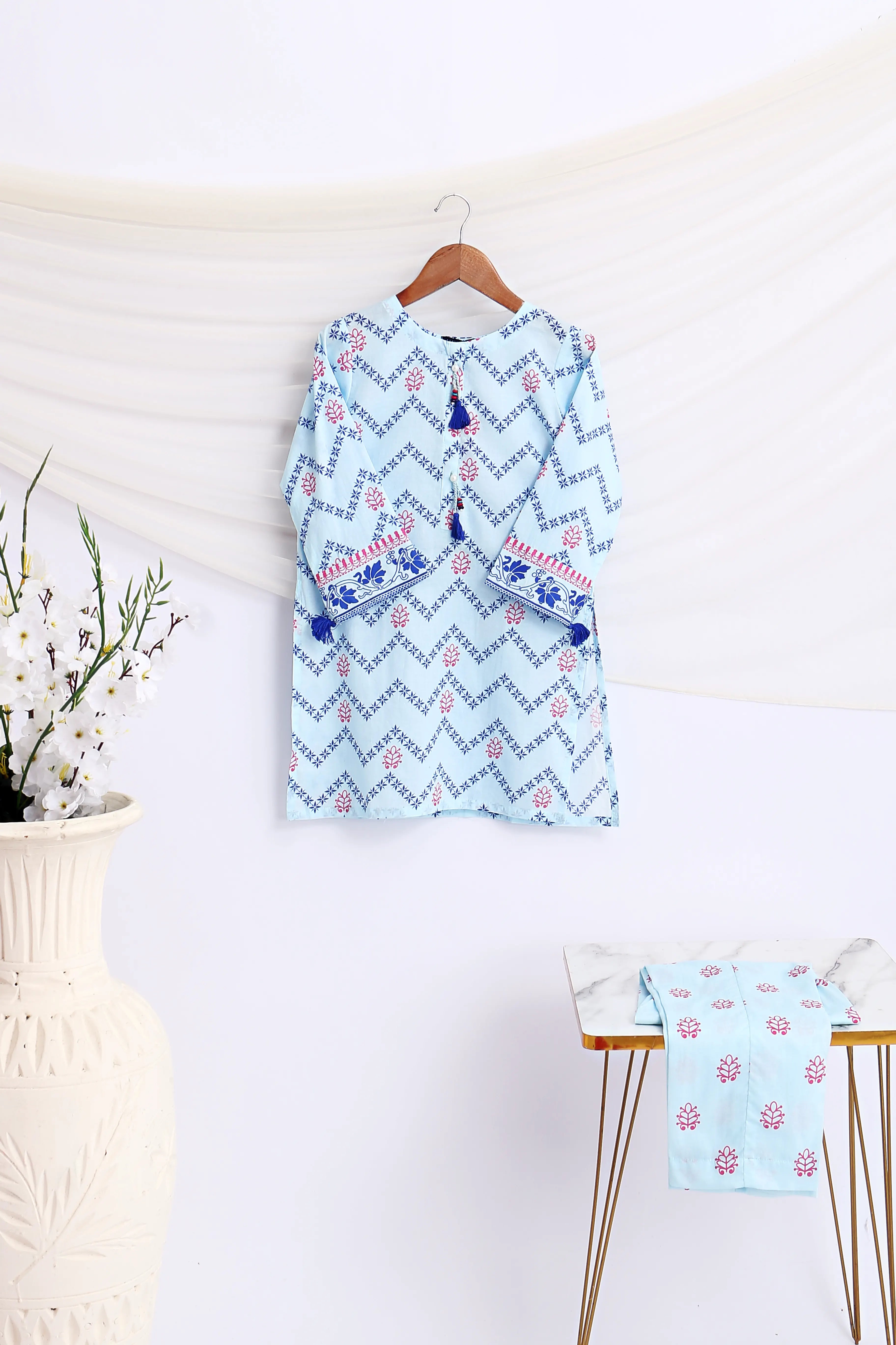 2 PIECE PRINTED LAWN SUIT