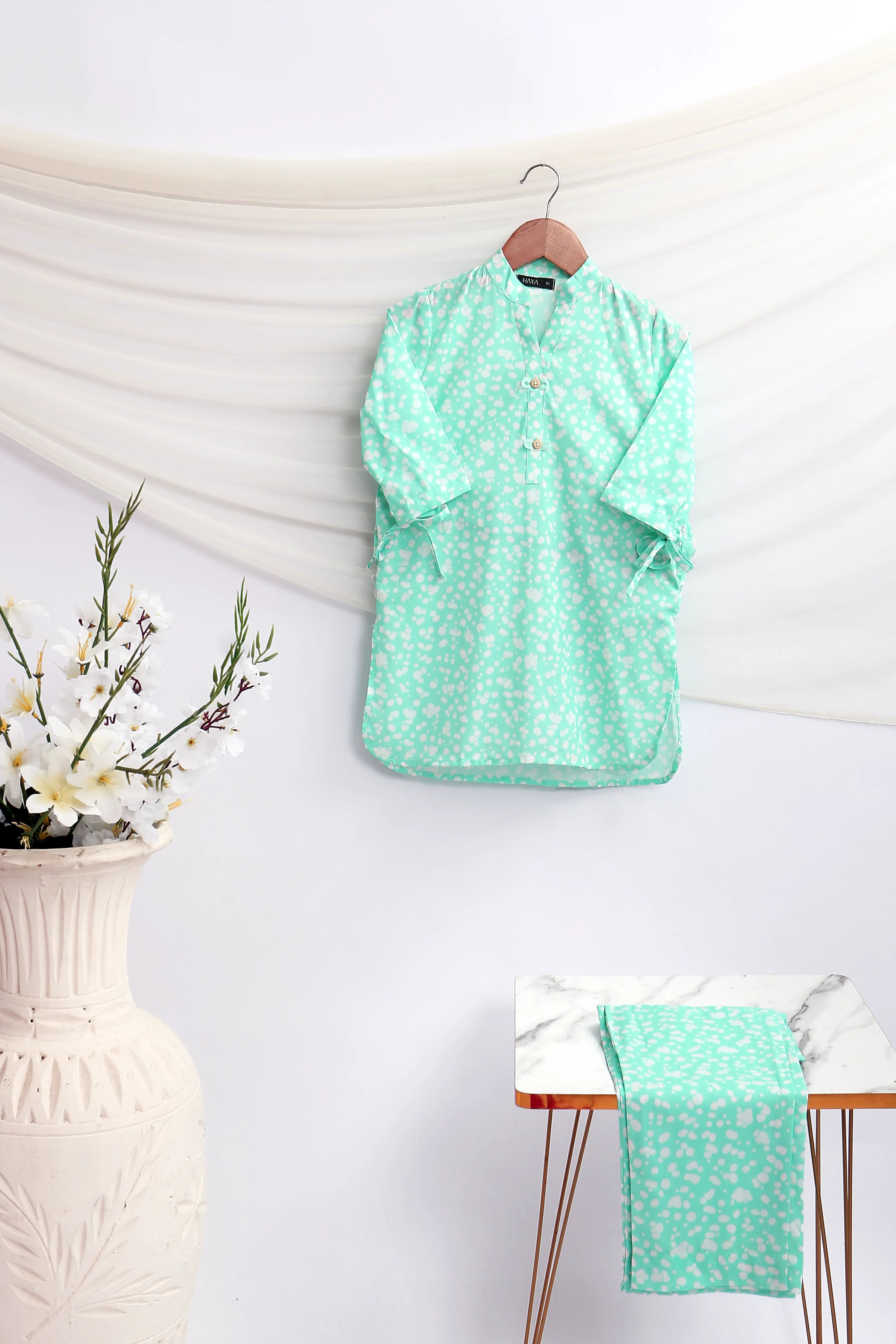 2 PIECE PRINTED LAWN SUIT