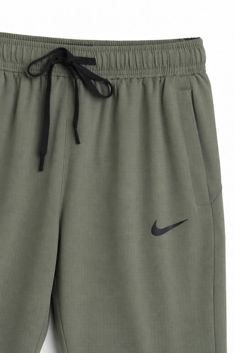 3 Quarter Dri-Fit Short