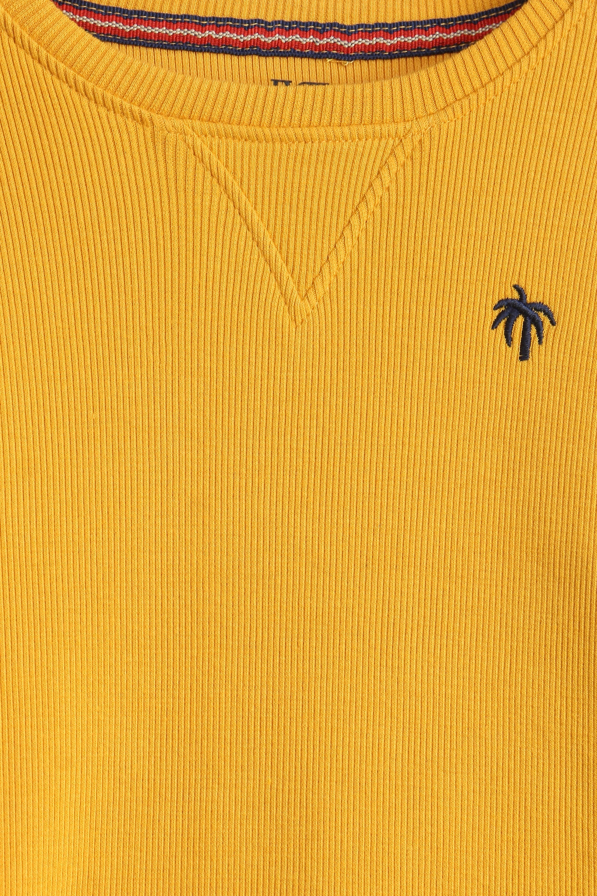 BASIC SWEATSHIRT
