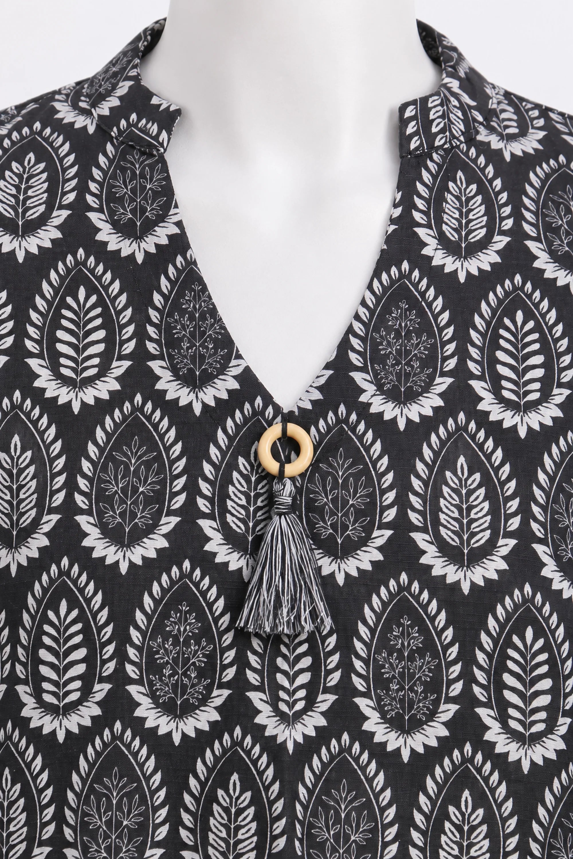 PRINTED KHADDAR SUIT