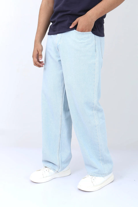 Man Vailent Straight Fit Denim Jeans - Ice Blue