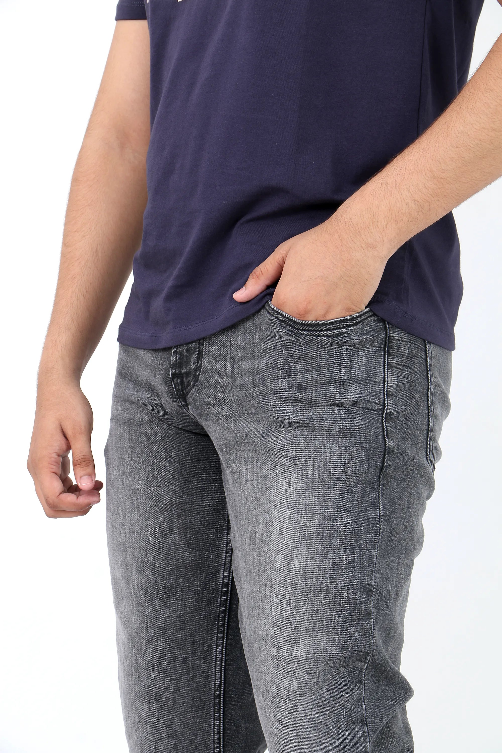 Man Old Navy Straight Fit Denim Jeans - D/Grey