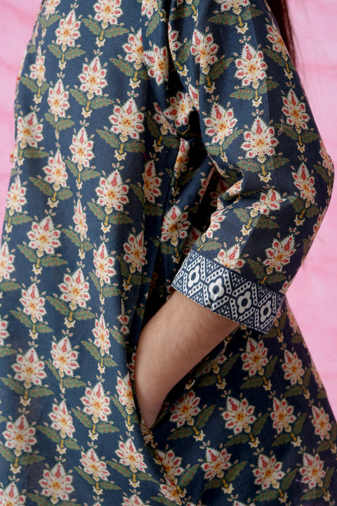 PRINTED SUIT