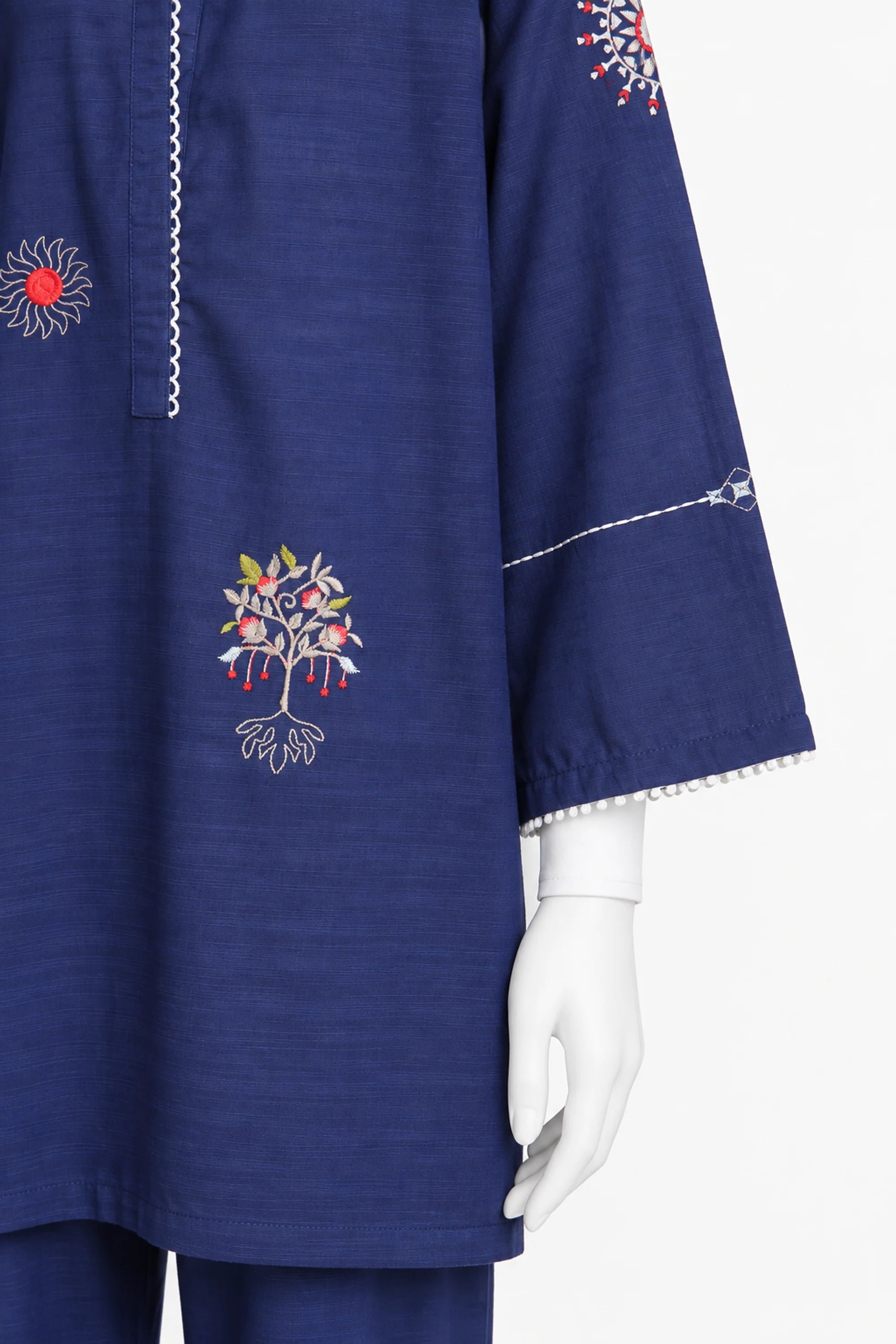 EMB KHADDAR SUIT