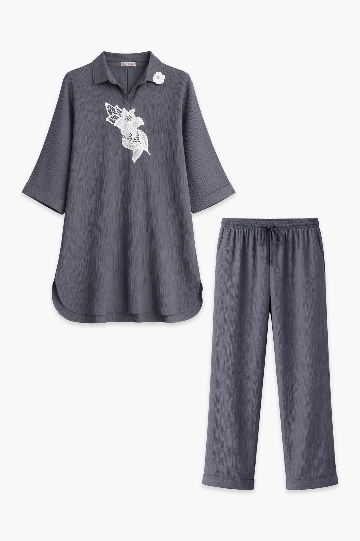 EMB CRINKLE SUIT