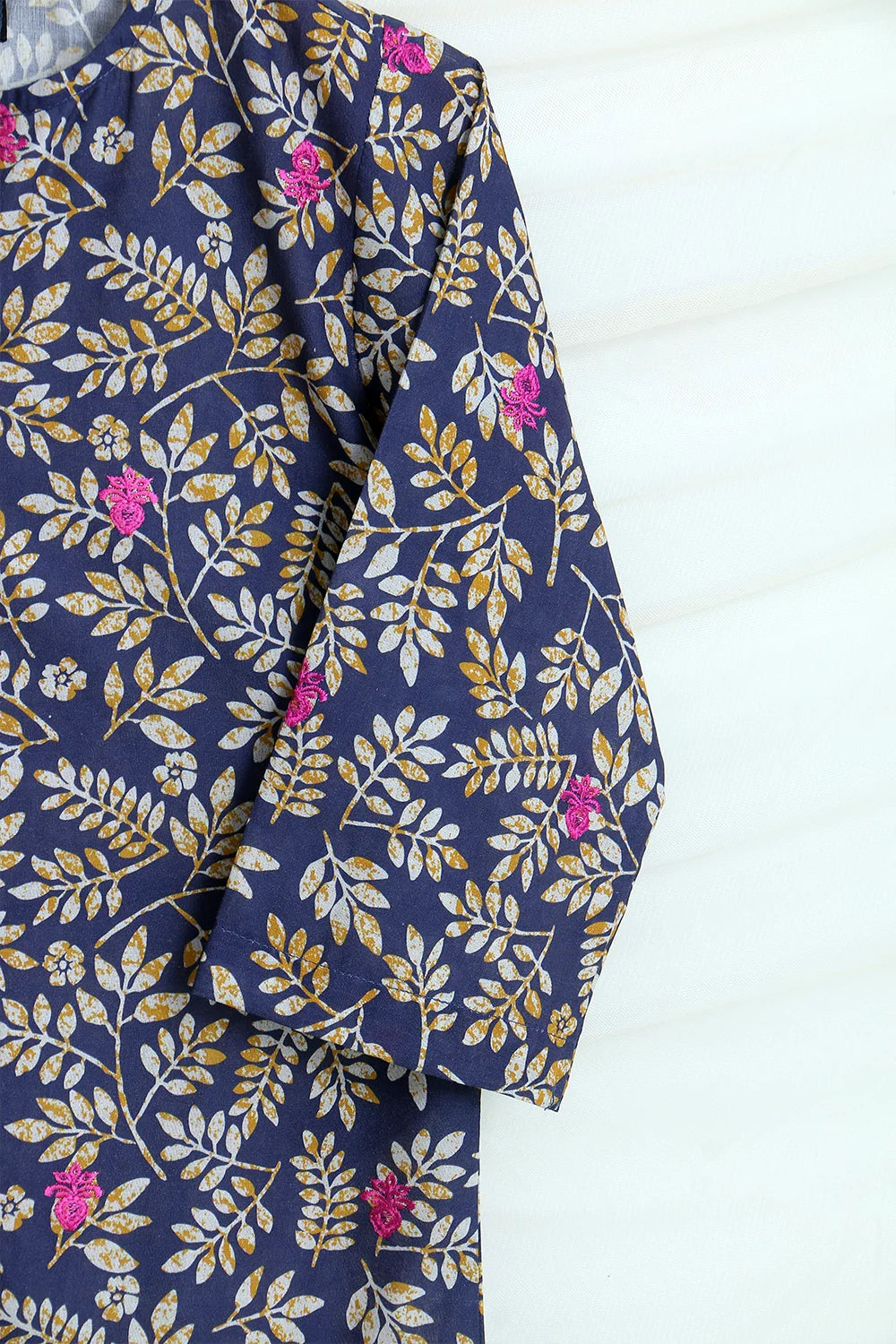 2 PIECE EMB LAWN SUIT