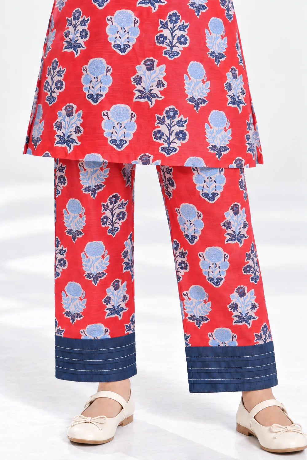 KHADDAR PRINTED SUIT