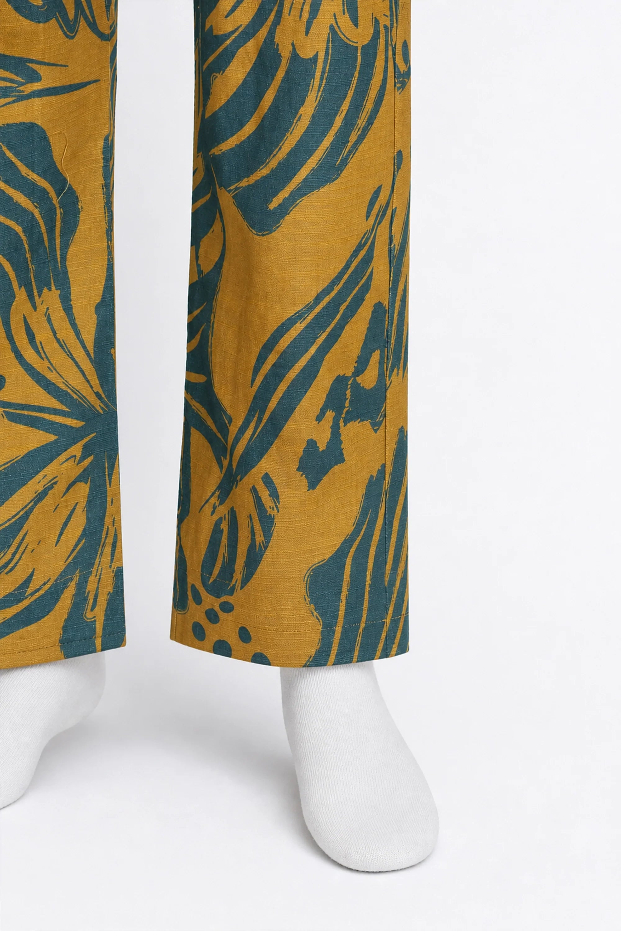 2 PIECE PRINTED KHADDAR SUIT