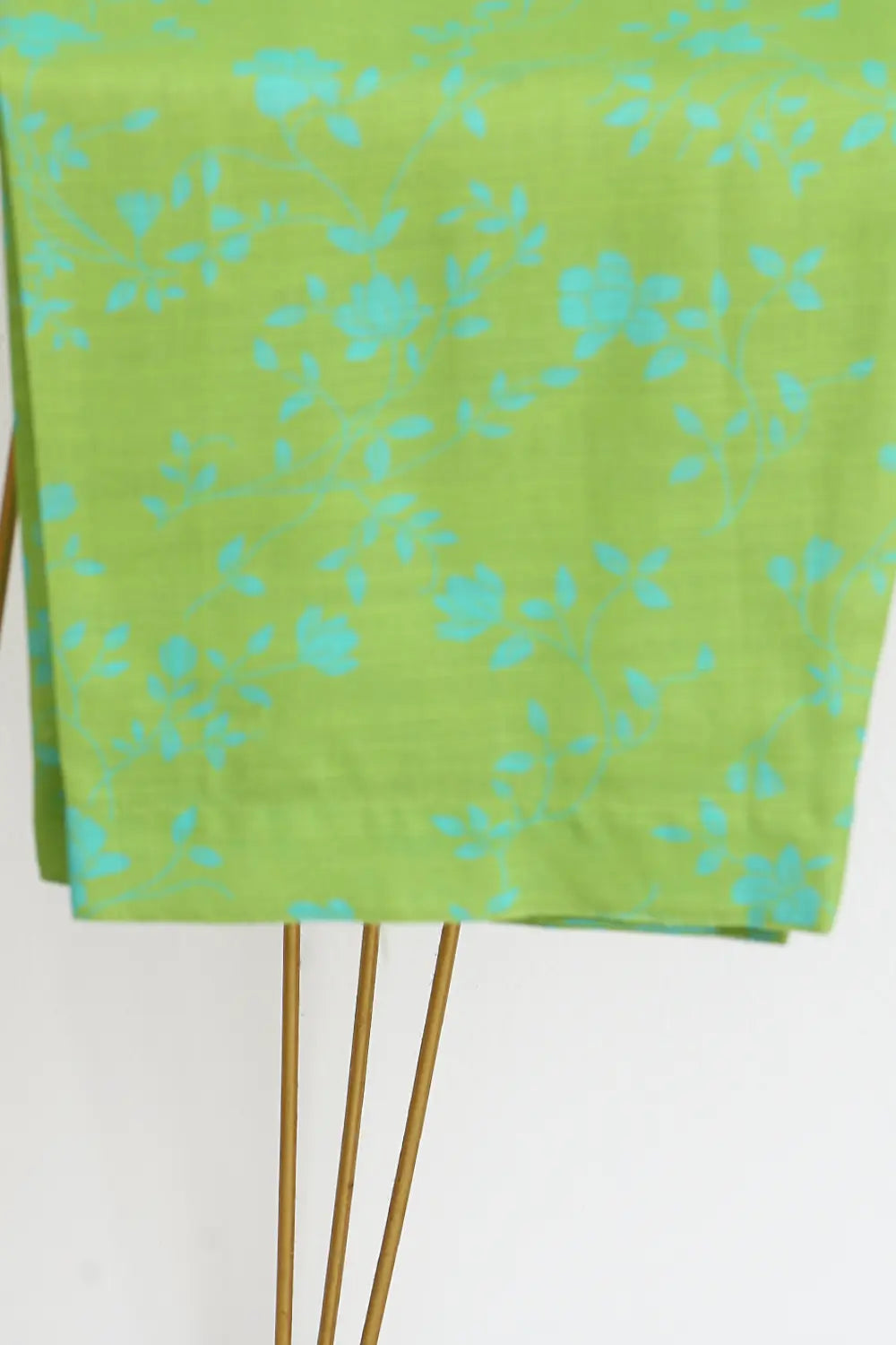 KHADDAR PRINTED SUIT