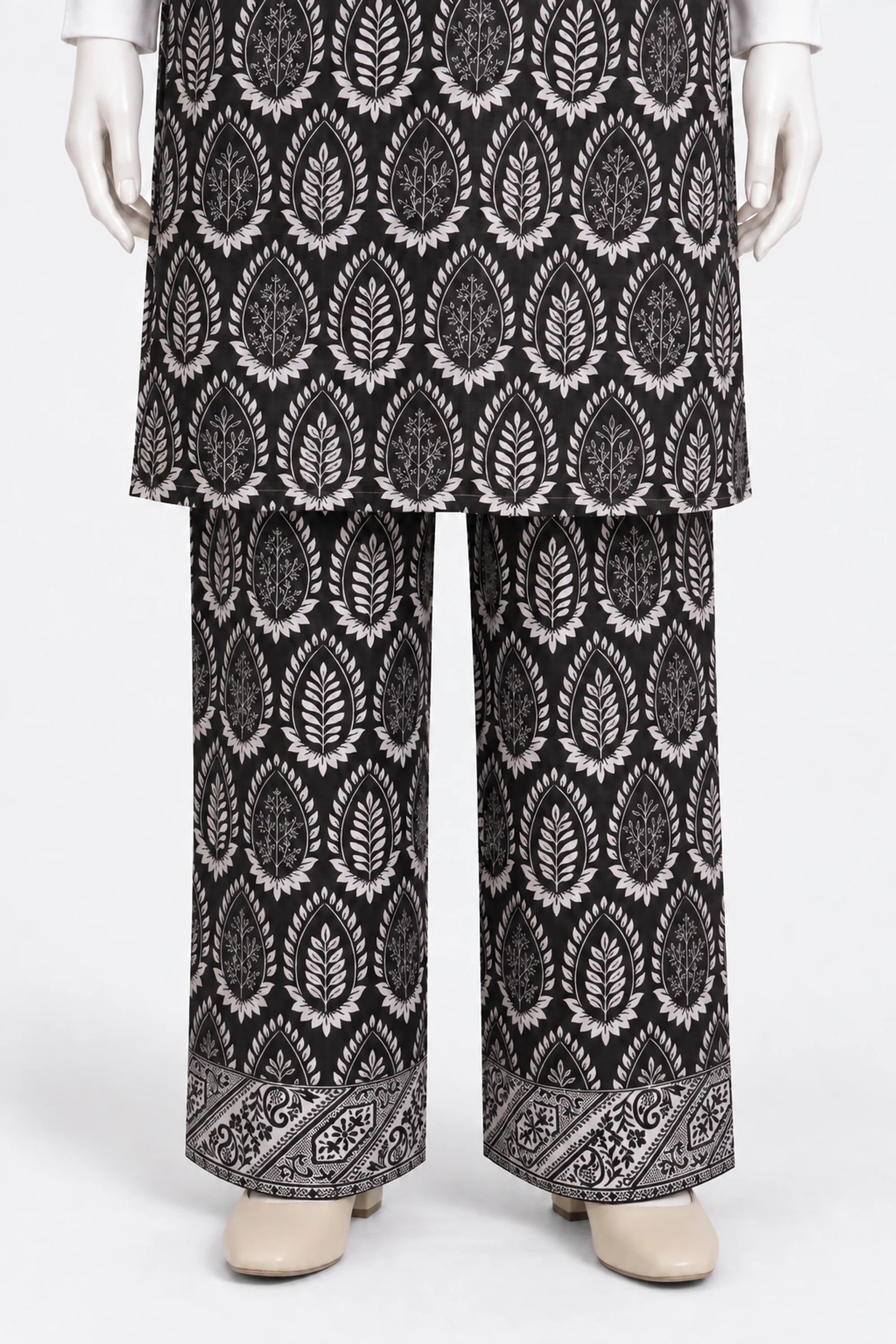 PRINTED KHADDAR SUIT
