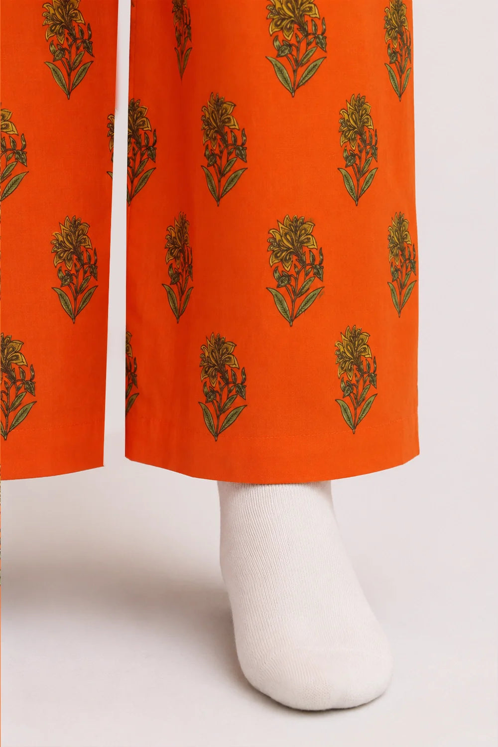 2 PIECE PRINTED LAWN SUIT