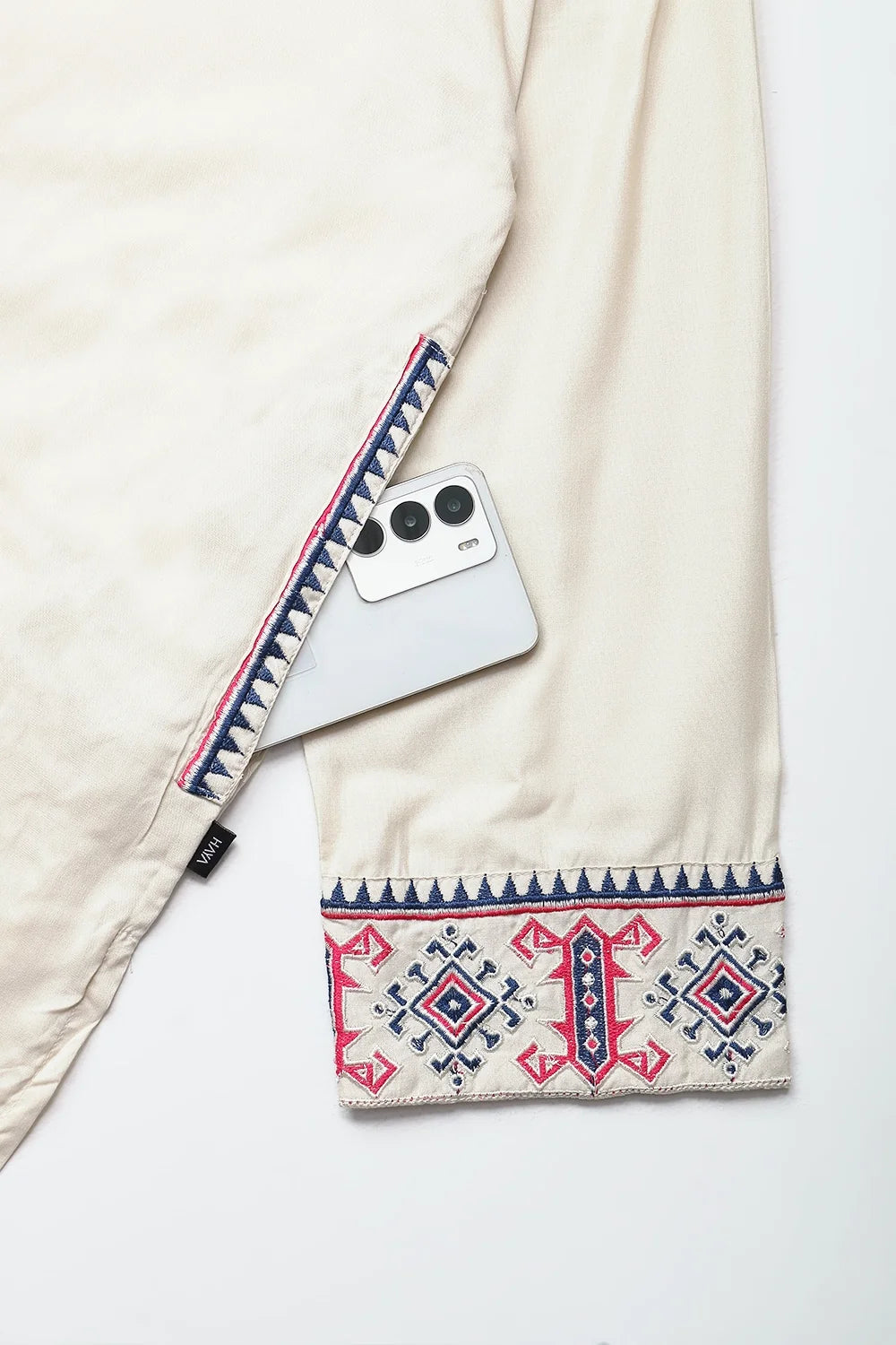 EMB JACQUARD SUIT