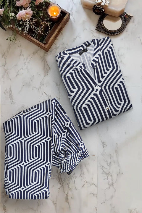 PRINTED SUIT