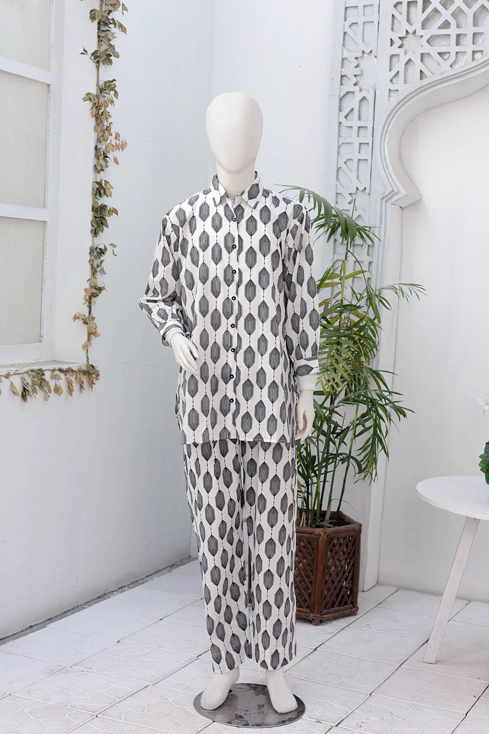 2 PIECE PRINTED LAWN SUIT