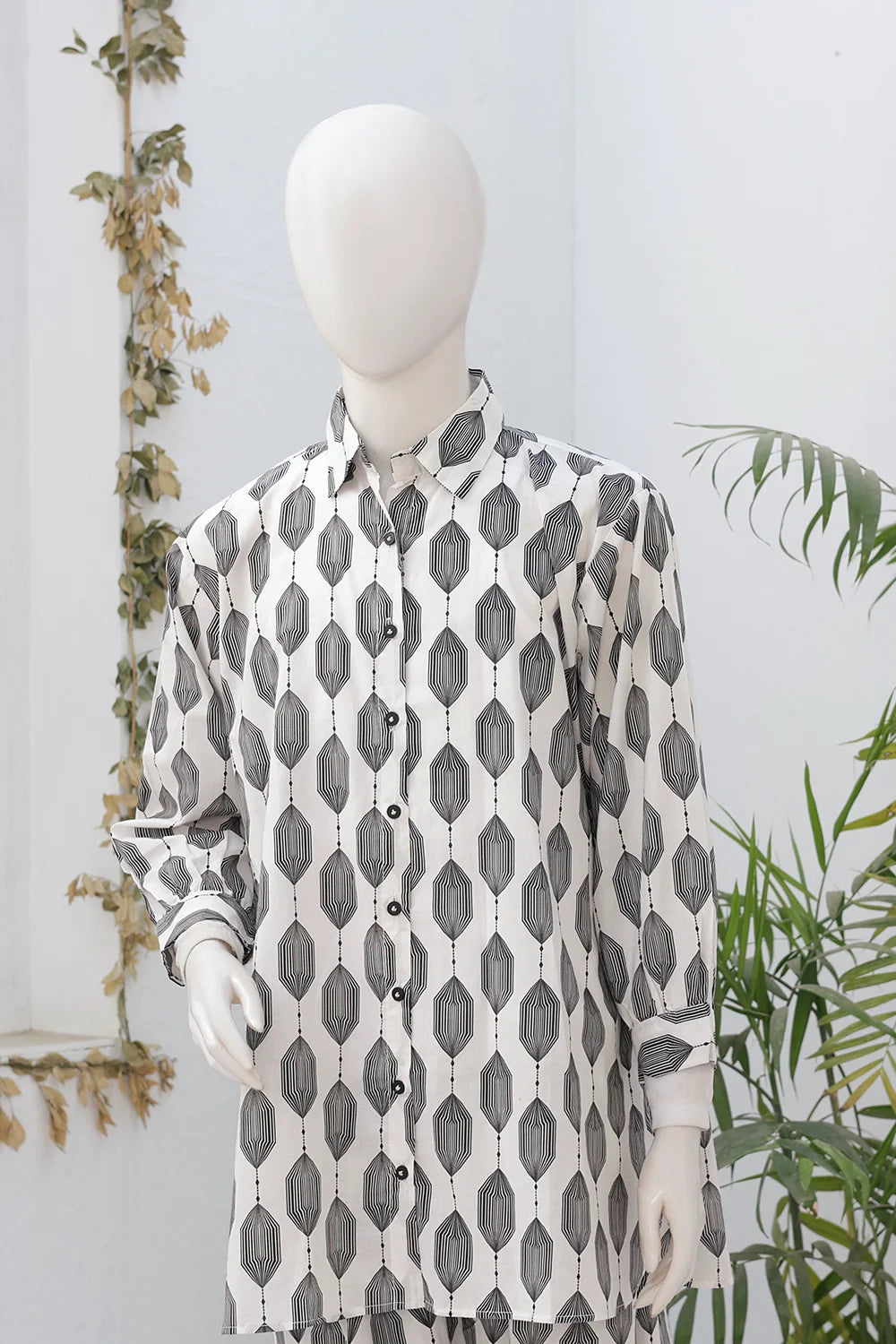2 PIECE PRINTED LAWN SUIT