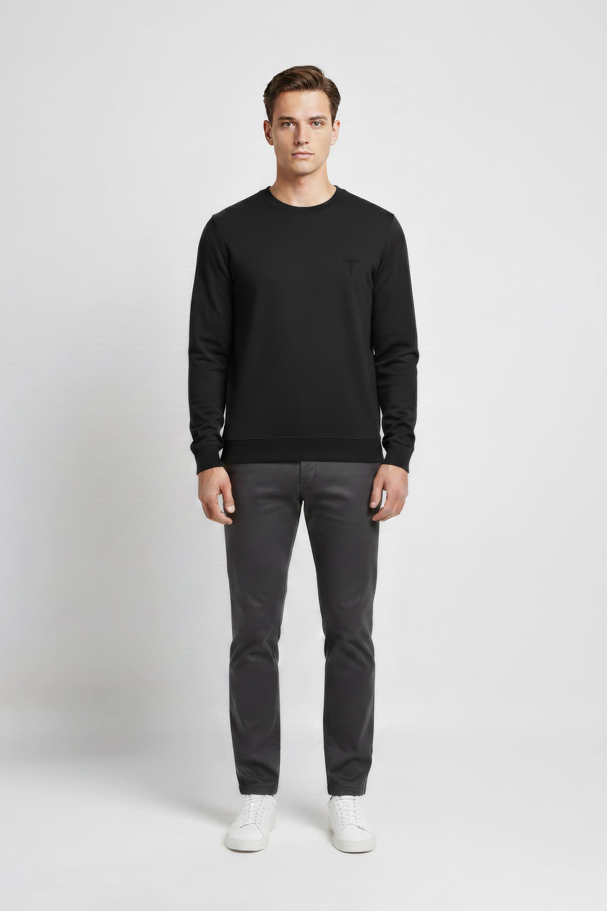 Emb Sweatshirt