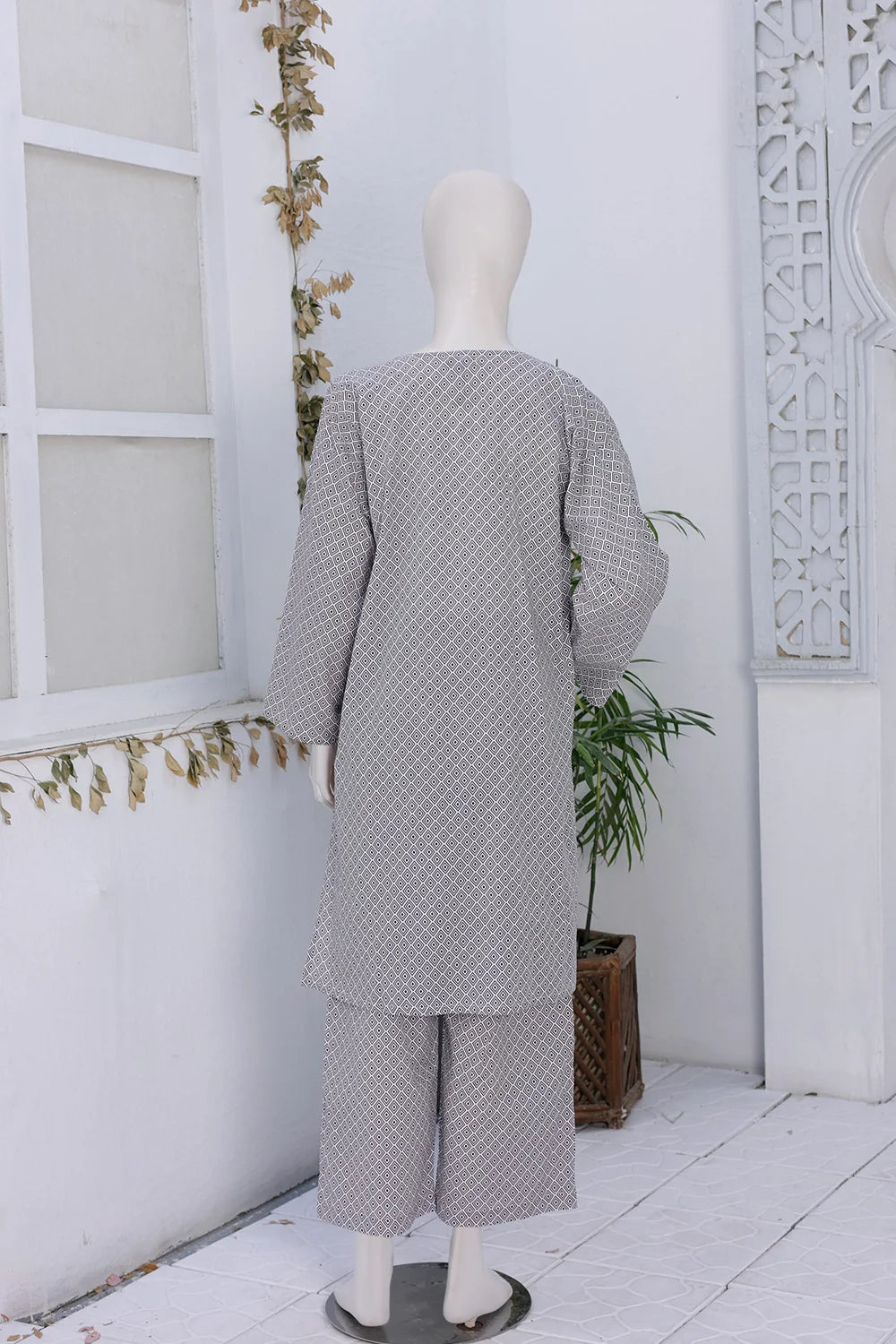 2 PIECE PRINTED LAWN SUIT