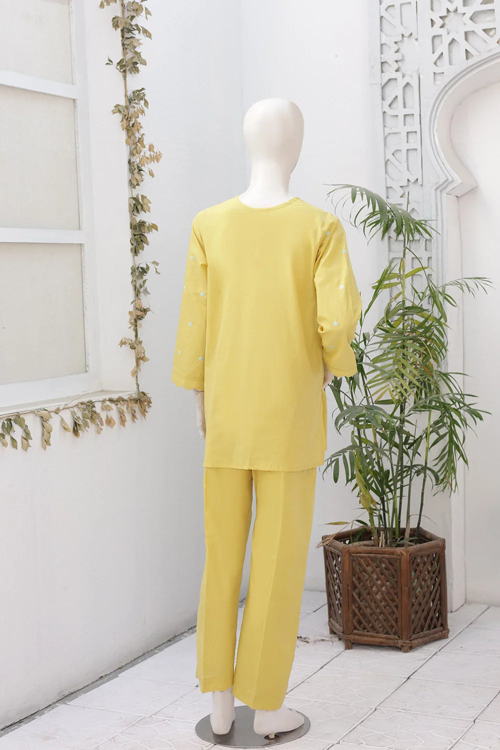 2 PIECE EMB LAWN SUIT