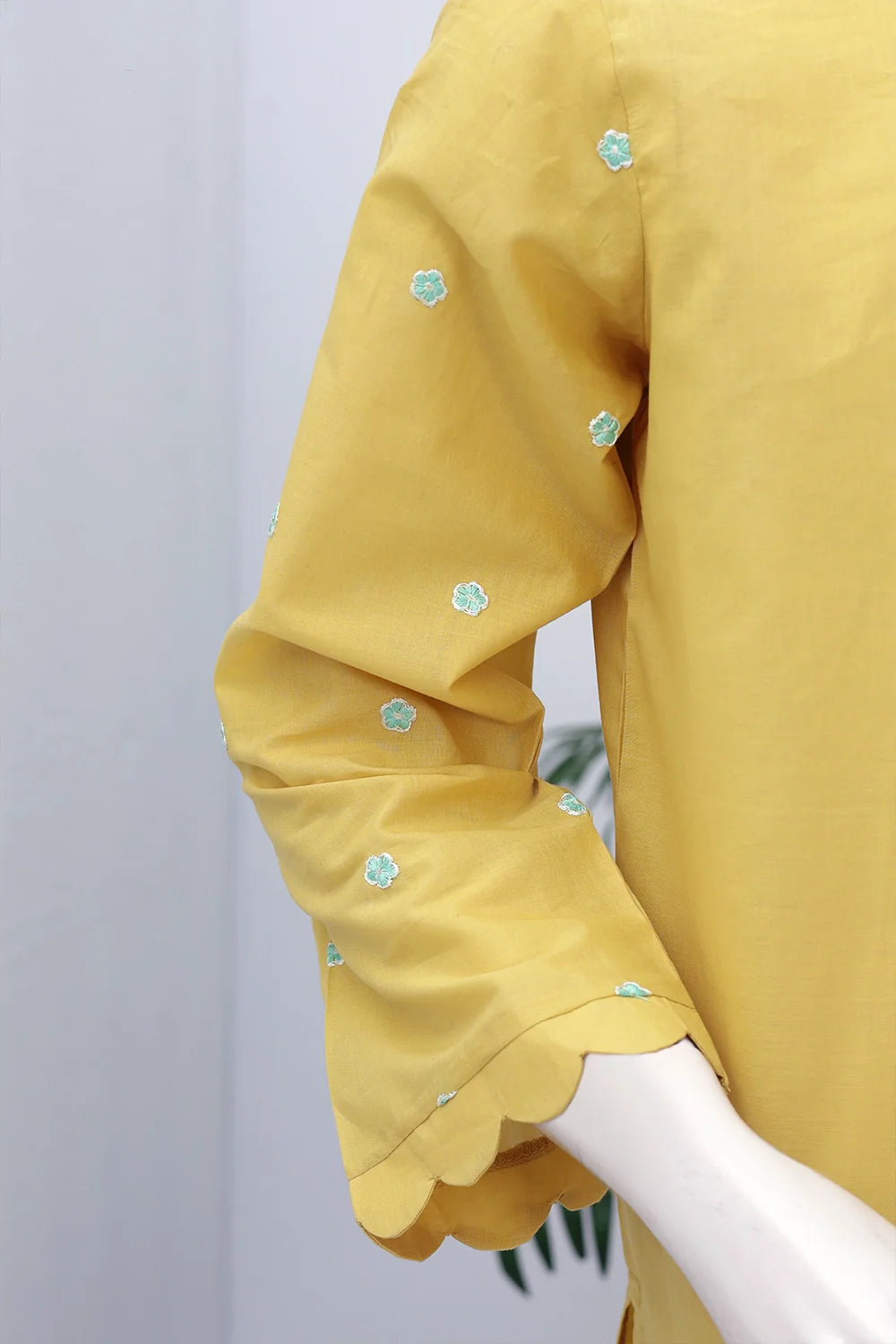 2 PIECE EMB LAWN SUIT